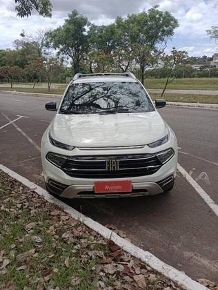FIAT TORO 2.0 16V TURBO DIESEL VOLCANO 4WD AT9 FIAT TORO 2.0 16V TURBO DIESEL VOLCANO 4WD AT9